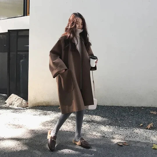 Elegant oversized uld trenchcoat