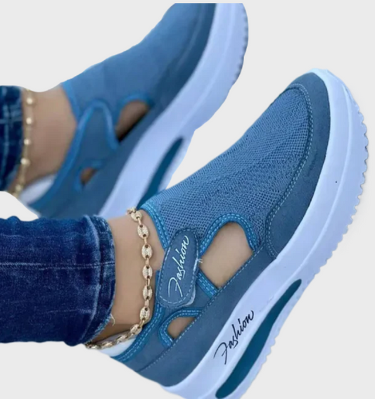 Colette - behagelige og åndbare slip on-sneakers med tyk sål og velcrolukning